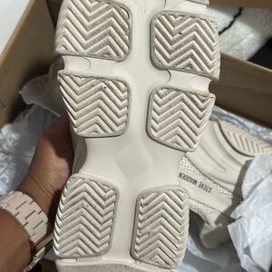 Steve Madden Off-White Sneakers